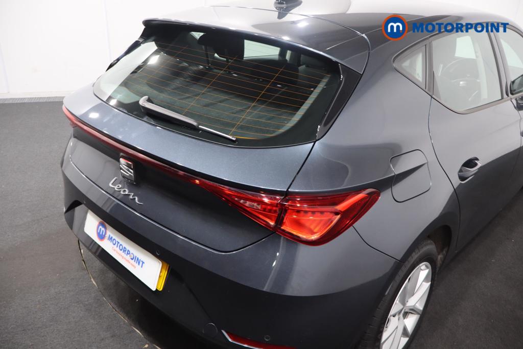 Seat Leon SE Manual Petrol Hatchback - Stock Number (1603050) - 3rd supplementary image