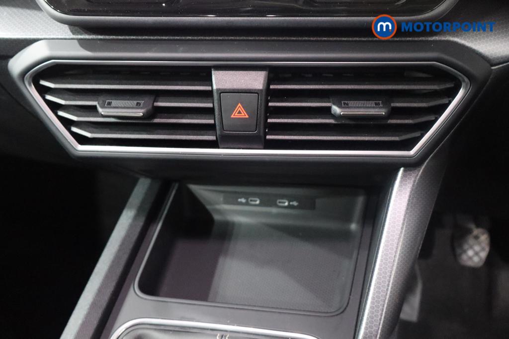 Seat Leon SE Manual Petrol Hatchback - Stock Number (1603050) - 16th supplementary image