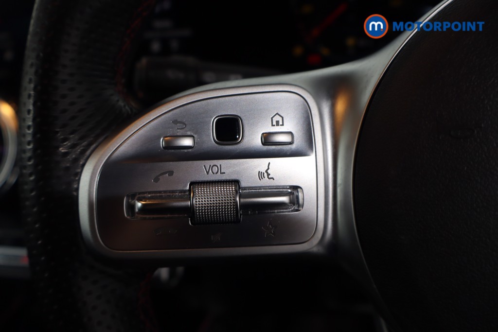 Mercedes-Benz GLB Amg Line Automatic Petrol SUV - Stock Number (1603136) - 7th supplementary image