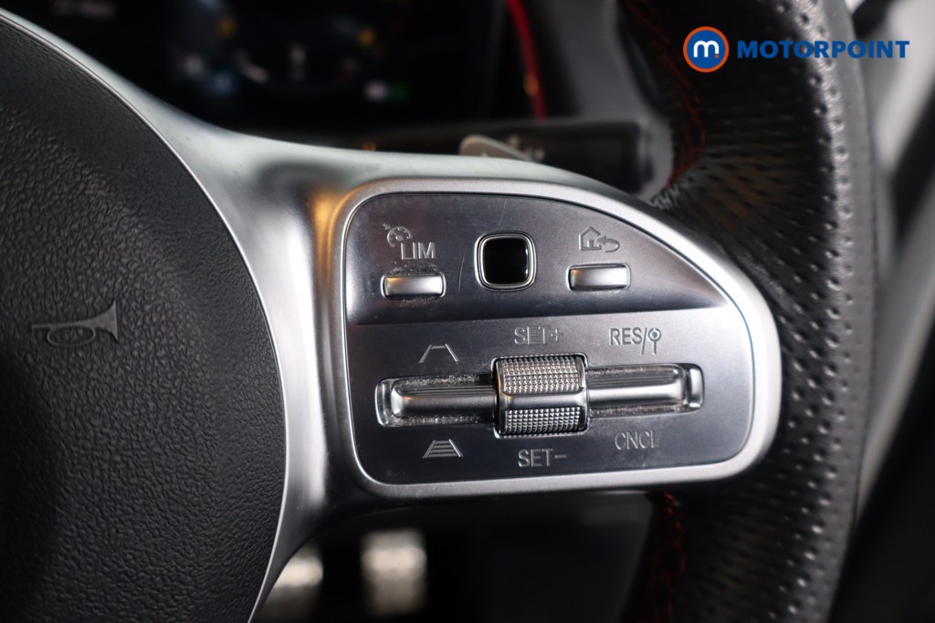 Mercedes-Benz GLB Amg Line Automatic Petrol SUV - Stock Number (1603136) - 8th supplementary image