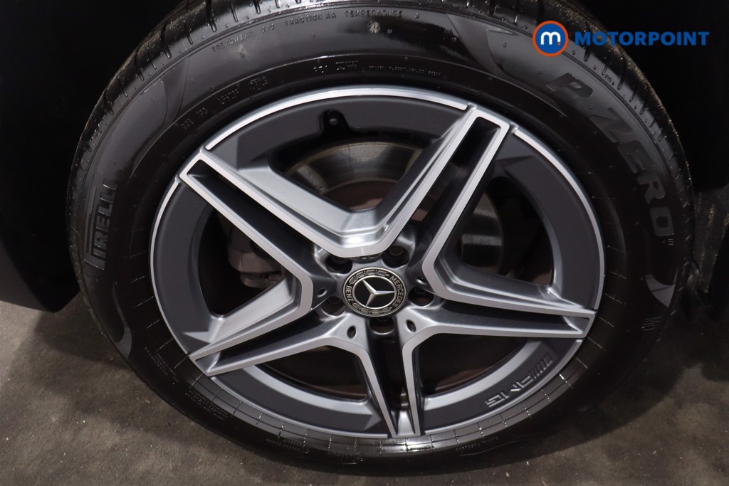 Mercedes-Benz GLB Amg Line Automatic Petrol SUV - Stock Number (1603136) - 9th supplementary image