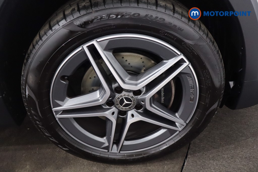 Mercedes-Benz GLB Amg Line Automatic Petrol SUV - Stock Number (1603136) - 10th supplementary image