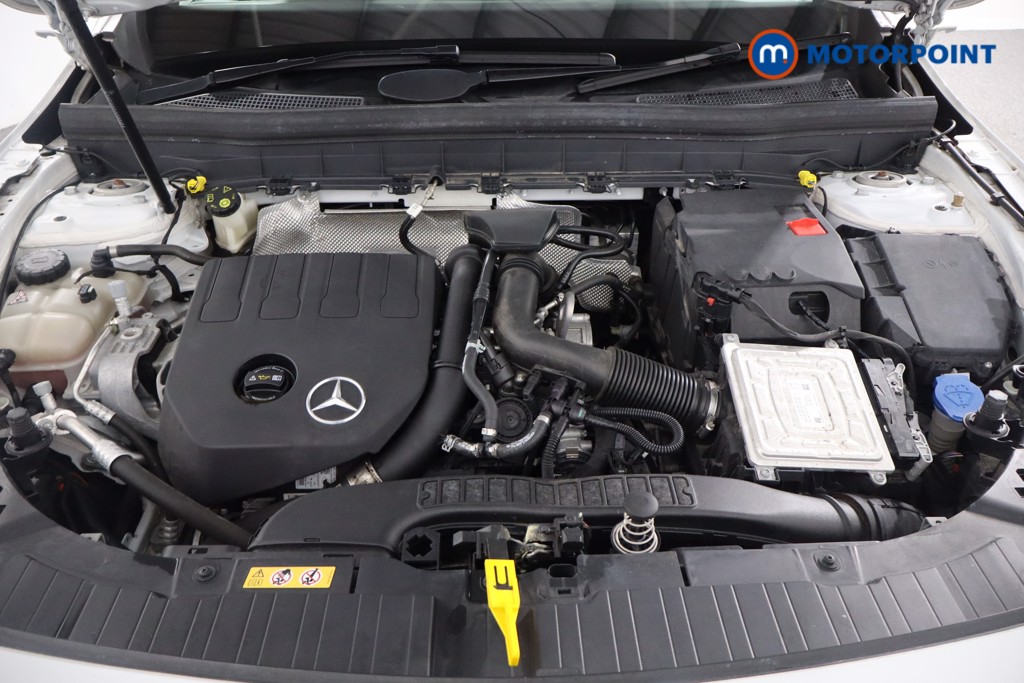 Mercedes-Benz GLB Amg Line Automatic Petrol SUV - Stock Number (1603136) - 29th supplementary image