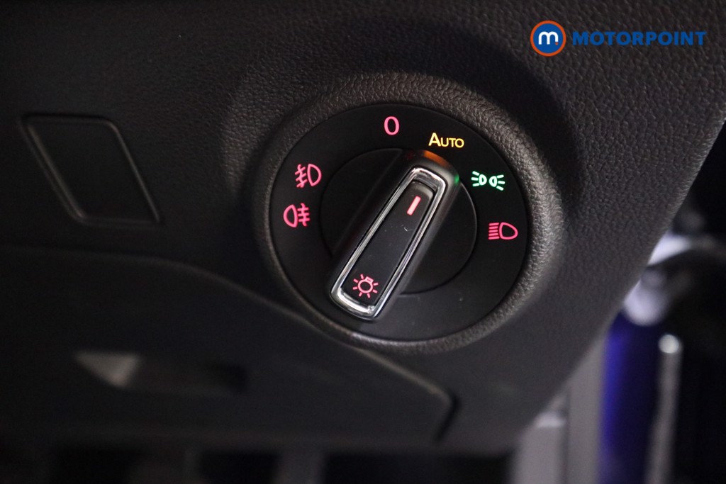 Seat Leon Fr Black Edition Manual Petrol Hatchback - Stock Number (1603147) - 11th supplementary image