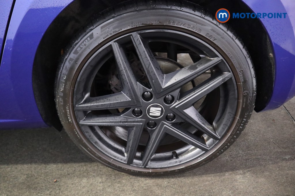 Seat Leon Fr Black Edition Manual Petrol Hatchback - Stock Number (1603147) - 23rd supplementary image