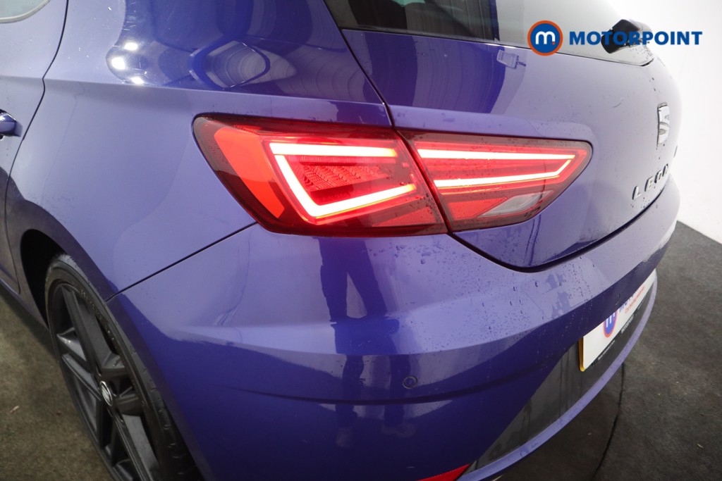 Seat Leon Fr Black Edition Manual Petrol Hatchback - Stock Number (1603147) - 25th supplementary image