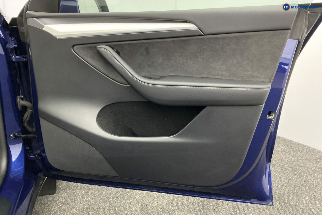 Tesla Model Y Long Range Automatic Electric SUV - Stock Number (1603263) - 24th supplementary image