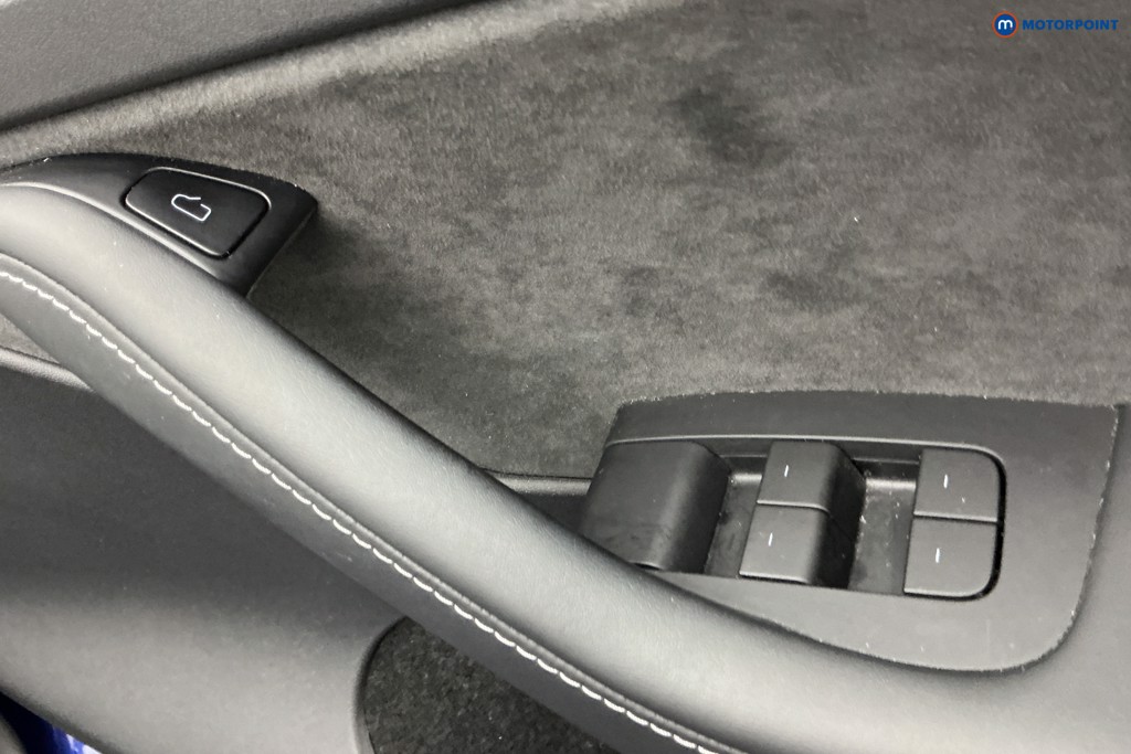 Tesla Model Y Long Range Automatic Electric SUV - Stock Number (1603263) - 25th supplementary image