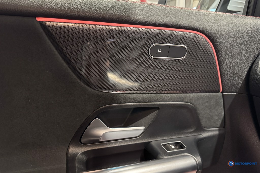 Mercedes-Benz GLA Amg Line Automatic Petrol SUV - Stock Number (1603359) - 8th supplementary image