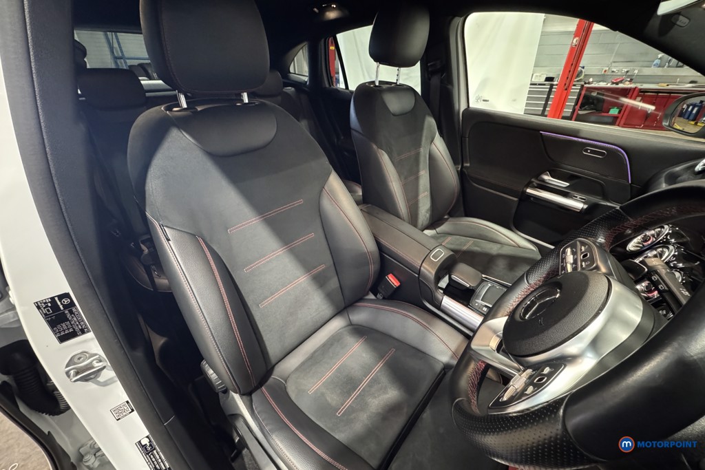 Mercedes-Benz GLA Amg Line Automatic Petrol SUV - Stock Number (1603359) - 1st supplementary image