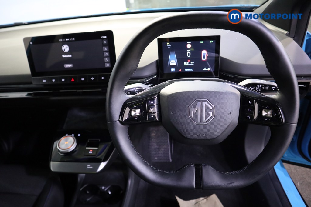 Mg Motor Uk MG4 Trophy Automatic Electric SUV - Stock Number (1603541) - 1st supplementary image