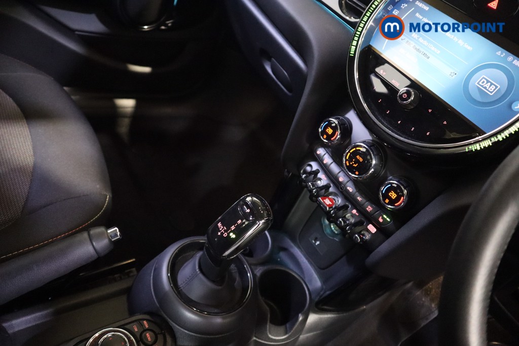 Mini Hatchback Cooper Classic Automatic Petrol Hatchback - Stock Number (1603591) - 6th supplementary image