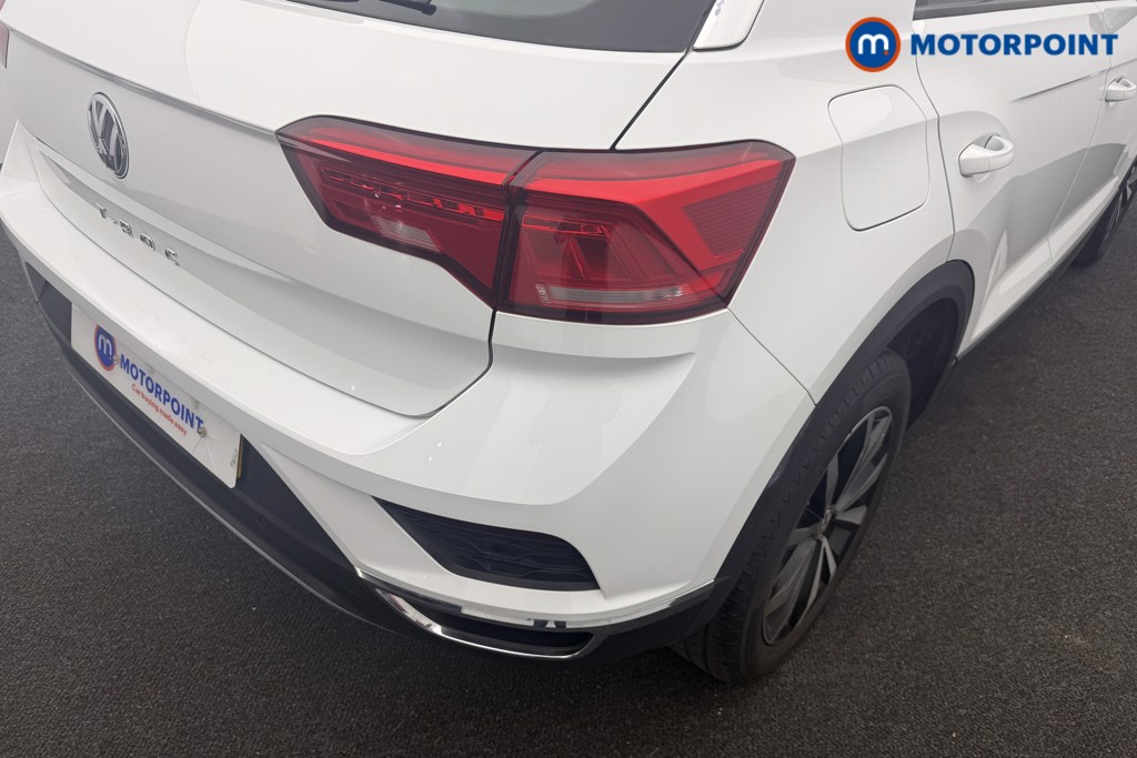 Volkswagen T-Roc SE Manual Petrol SUV - Stock Number (1603605) - 17th supplementary image
