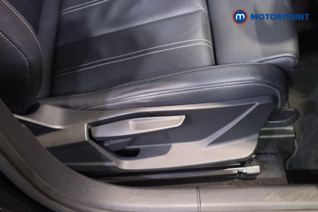 Audi A3 S Line Automatic Petrol Hatchback - Stock Number (1603805) - 17th supplementary image