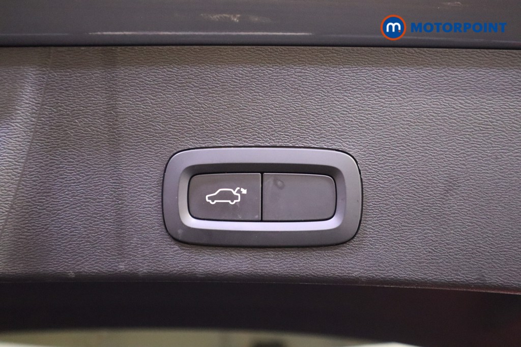 Volvo Xc40 R Design Automatic Petrol Plug-In Hybrid SUV - Stock Number (1603807) - 24th supplementary image