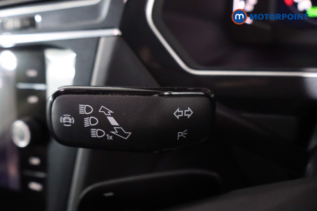 Volkswagen Tiguan R-Line Edition Automatic Petrol SUV - Stock Number (1603818) - 14th supplementary image