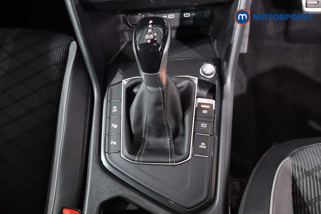 Volkswagen Tiguan R-Line Edition Automatic Petrol SUV - Stock Number (1603818) - 18th supplementary image