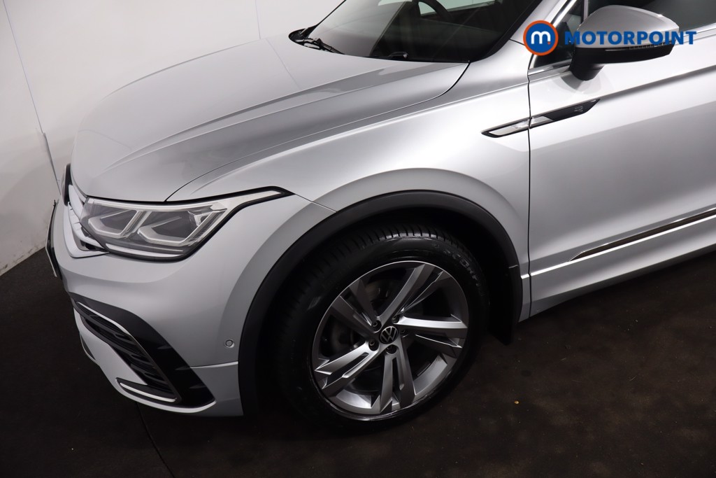 Volkswagen Tiguan R-Line Edition Automatic Petrol SUV - Stock Number (1603818) - 33rd supplementary image