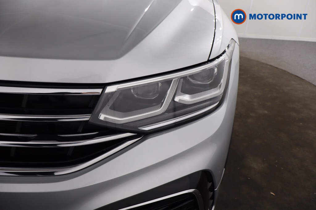 Volkswagen Tiguan R-Line Edition Automatic Petrol SUV - Stock Number (1603818) - 35th supplementary image