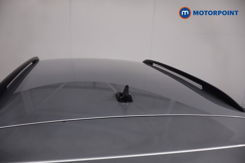 Volkswagen Tiguan R-Line Edition Automatic Petrol SUV - Stock Number (1603818) - 39th supplementary image