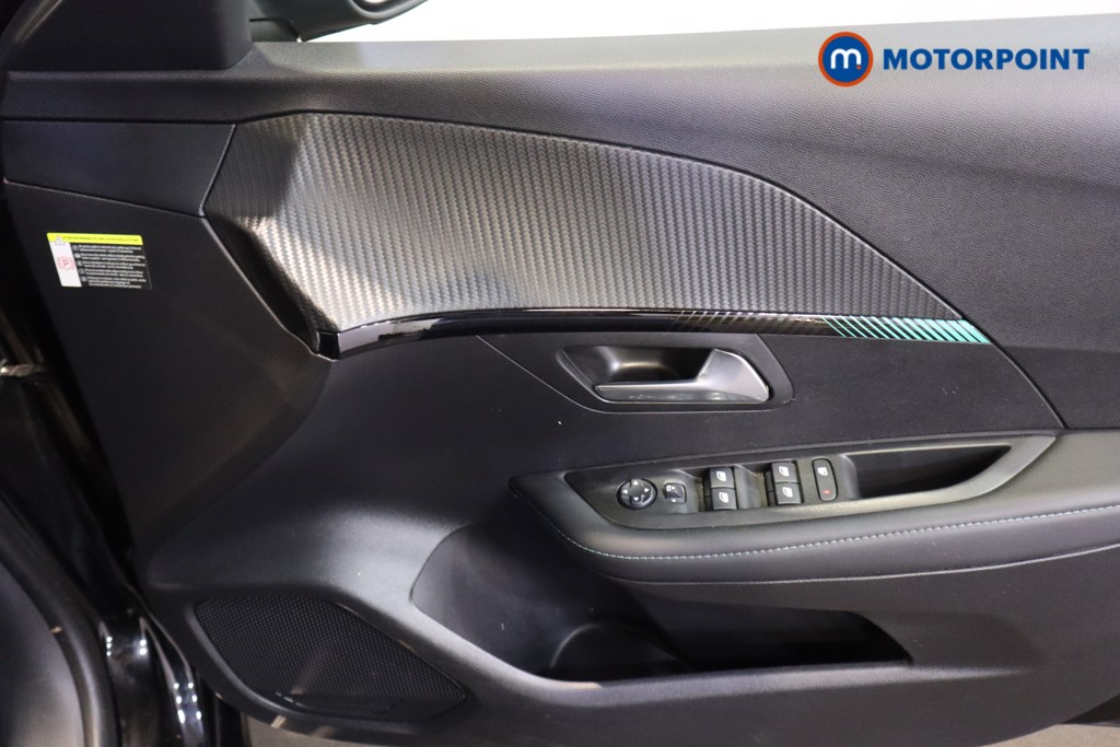 Peugeot 208 Allure Manual Petrol Hatchback - Stock Number (1604060) - 9th supplementary image
