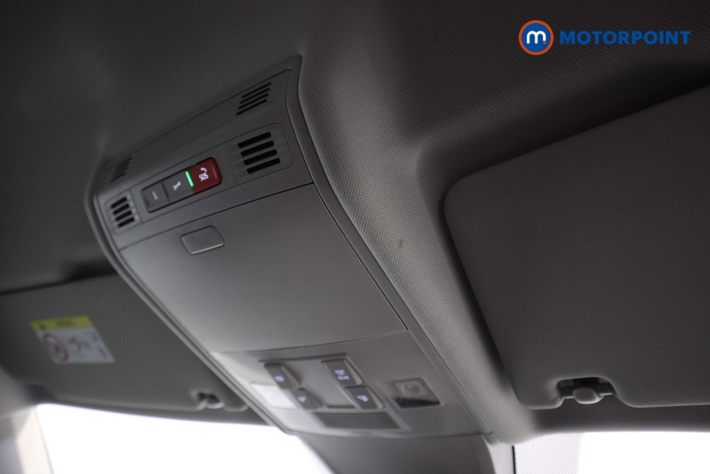 Volkswagen Tiguan Life Manual Petrol SUV - Stock Number (1604132) - 8th supplementary image