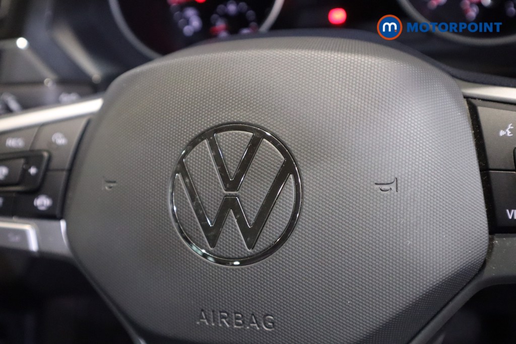 Volkswagen Tiguan Life Manual Petrol SUV - Stock Number (1604132) - 14th supplementary image