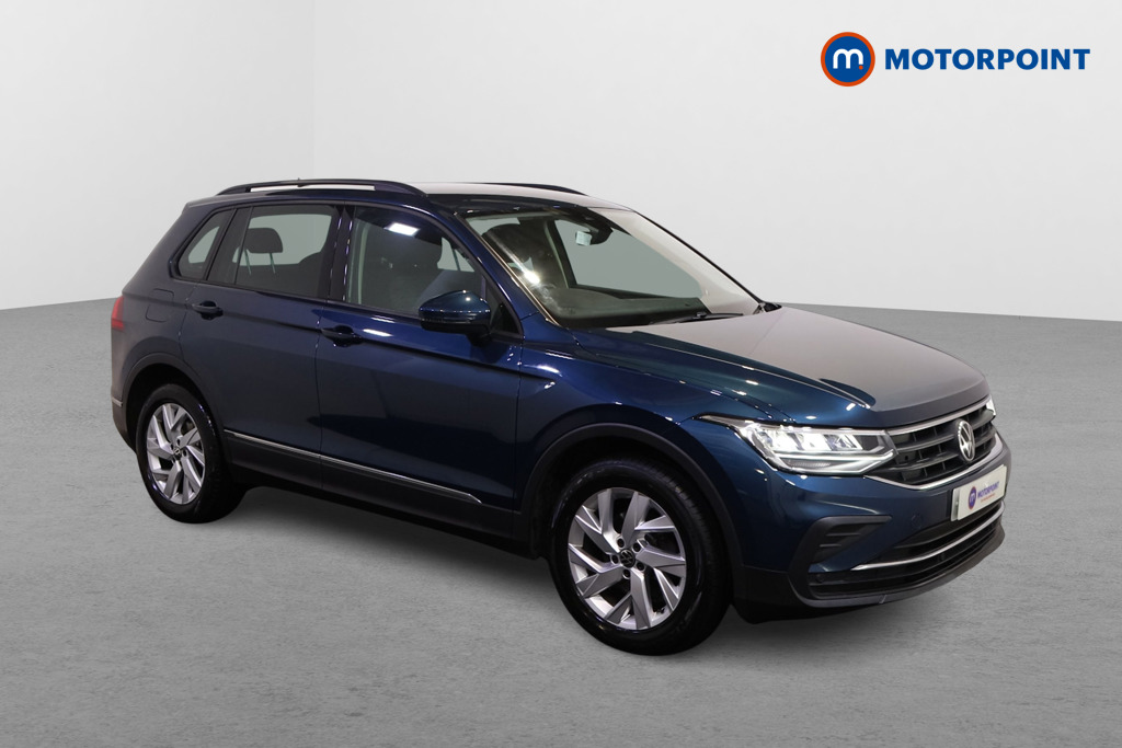 Volkswagen Tiguan Life Manual Petrol SUV - Stock Number (1604132) - Drivers side front corner