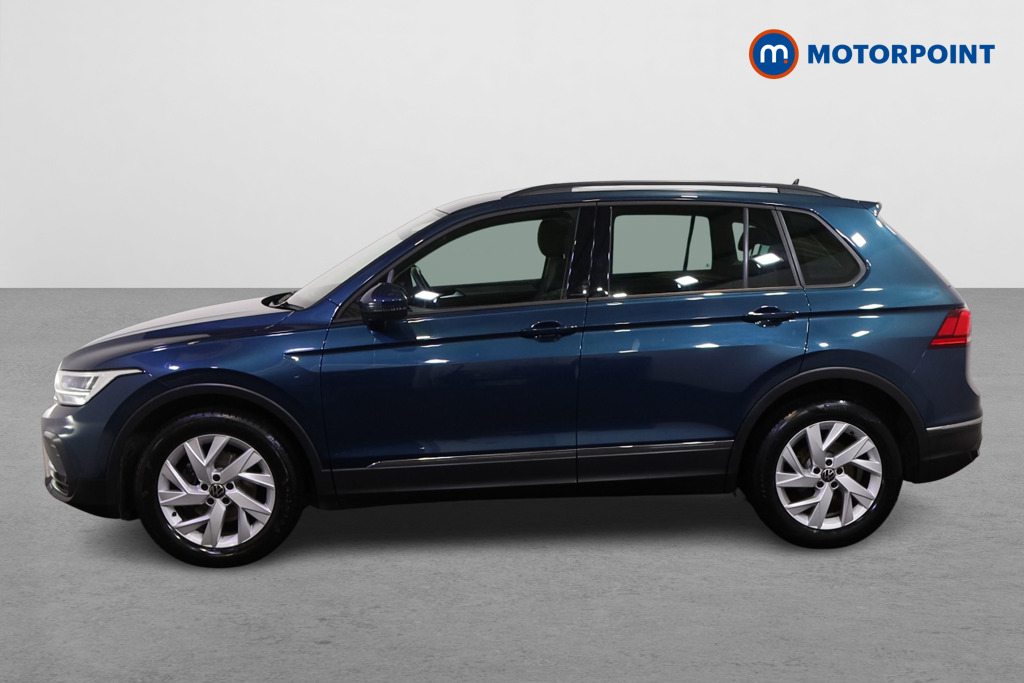 Volkswagen Tiguan Life Manual Petrol SUV - Stock Number (1604132) - Passenger side