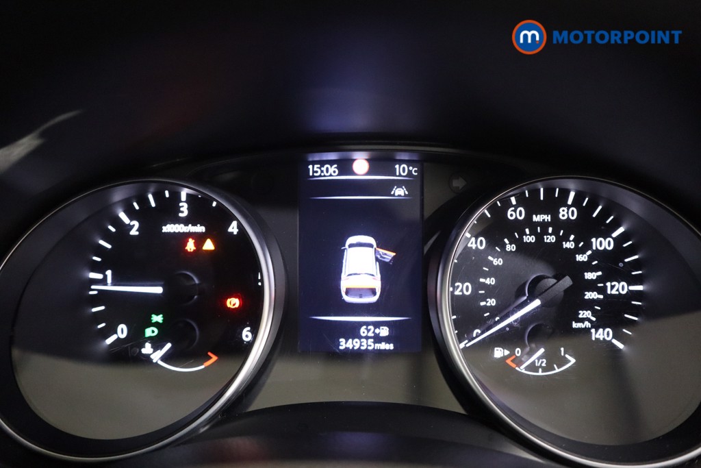 Nissan Qashqai Acenta Premium Manual Diesel SUV - Stock Number (1604138) - 4th supplementary image