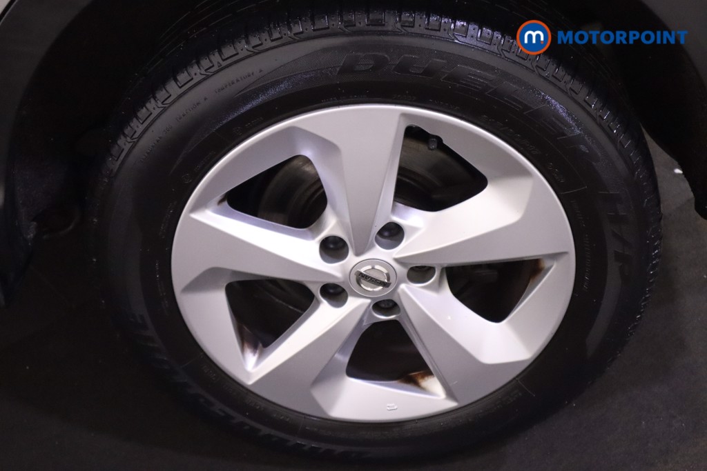 Nissan Qashqai Acenta Premium Manual Diesel SUV - Stock Number (1604138) - 22nd supplementary image