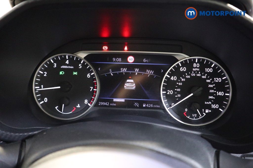 Nissan Juke Tekna Manual Petrol SUV - Stock Number (1566064) - 5th supplementary image