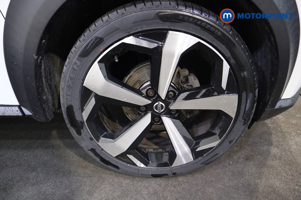 Nissan Juke Tekna Manual Petrol SUV - Stock Number (1566064) - 20th supplementary image