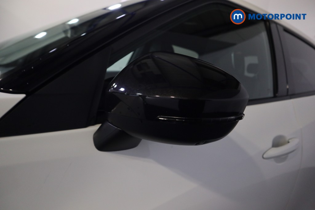 Nissan Juke Tekna Manual Petrol SUV - Stock Number (1566064) - 29th supplementary image