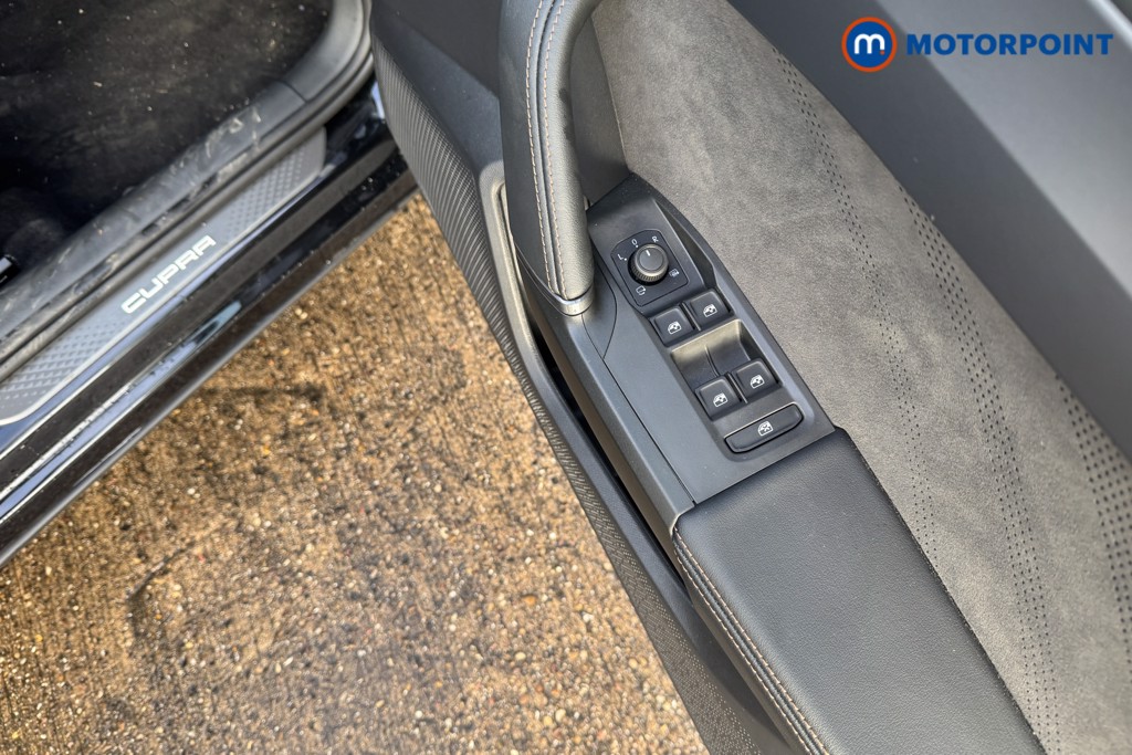 Cupra Formentor V2 Automatic Petrol Plug-In Hybrid SUV - Stock Number (1573986) - 8th supplementary image