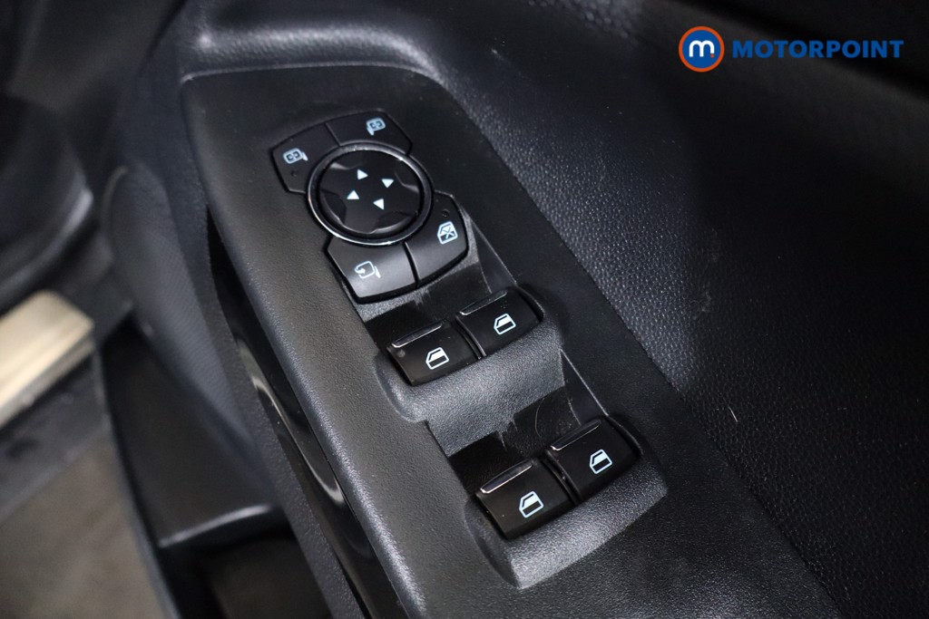 Ford Ecosport Titanium Manual Petrol SUV - Stock Number (1589903) - 18th supplementary image