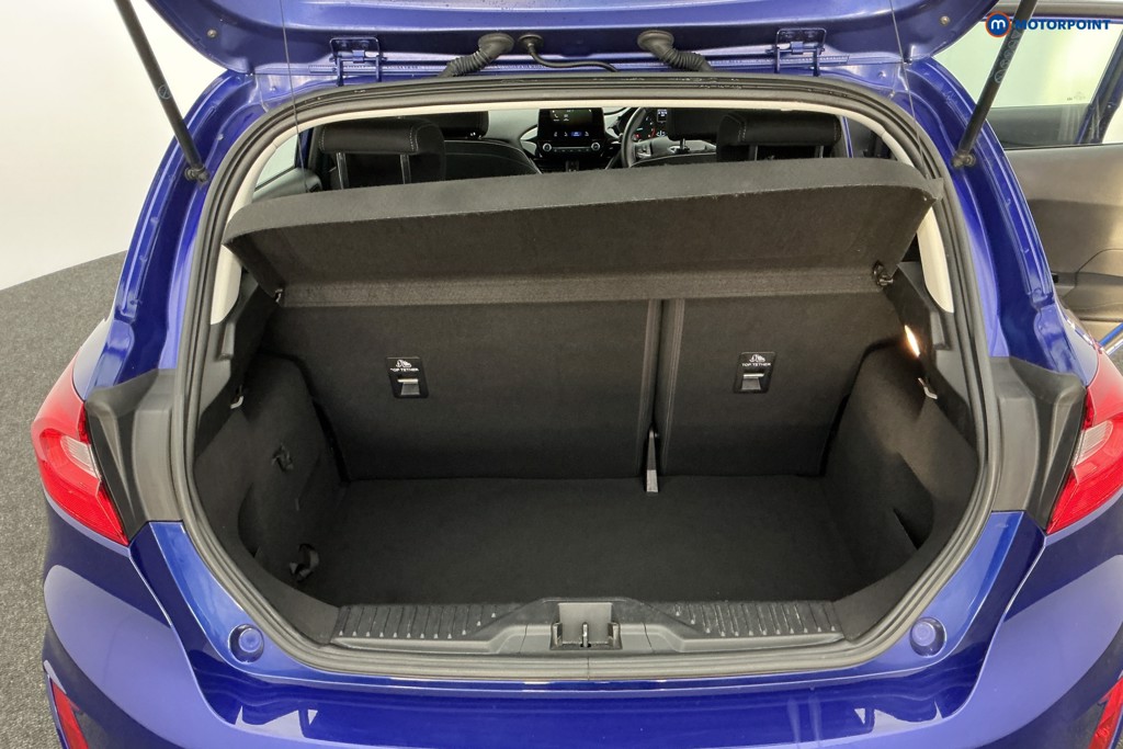 Ford Fiesta Zetec Automatic Petrol Hatchback - Stock Number (1590387) - 4th supplementary image