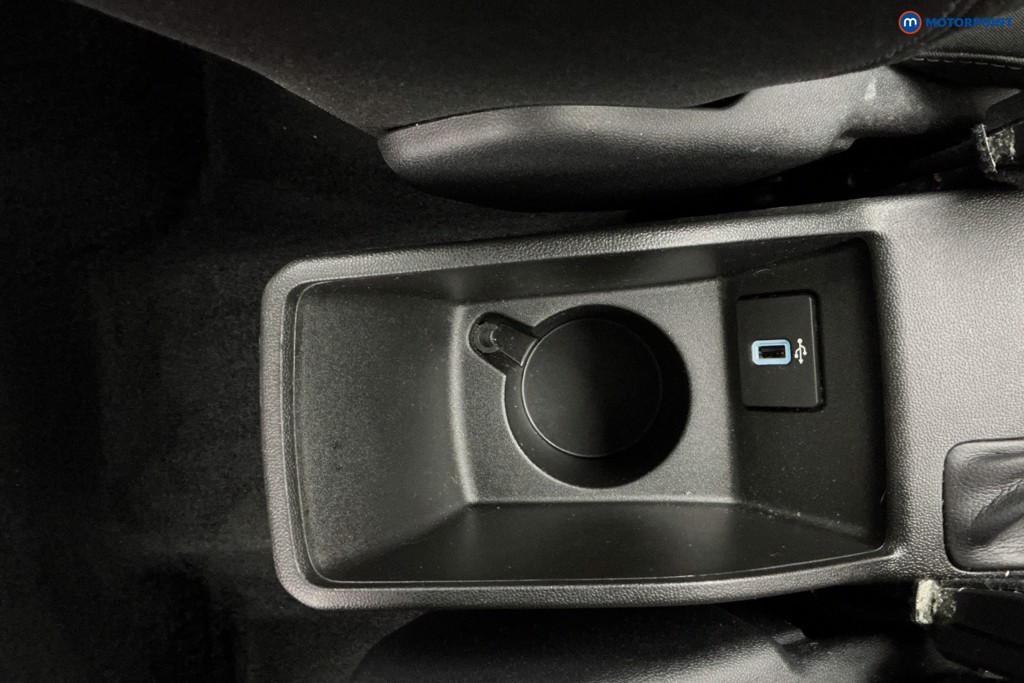 Ford Fiesta Zetec Automatic Petrol Hatchback - Stock Number (1590387) - 13th supplementary image