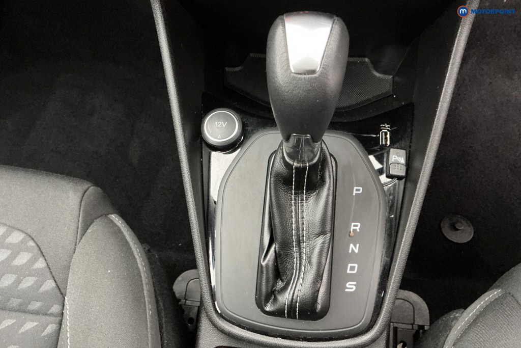 Ford Fiesta Zetec Automatic Petrol Hatchback - Stock Number (1590387) - 15th supplementary image