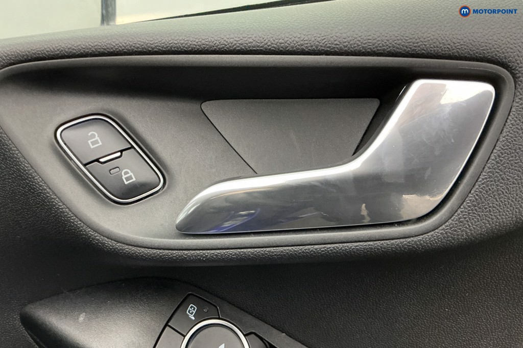 Ford Fiesta Zetec Automatic Petrol Hatchback - Stock Number (1590387) - 24th supplementary image