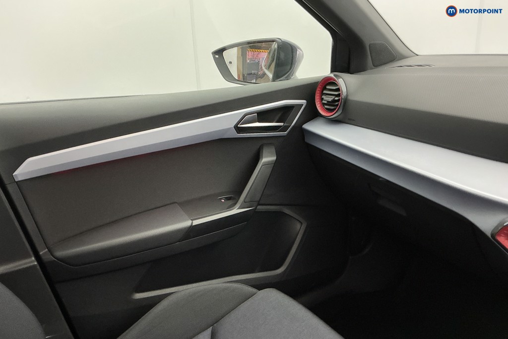Seat Arona FR Automatic Petrol SUV - Stock Number (1590463) - 19th supplementary image