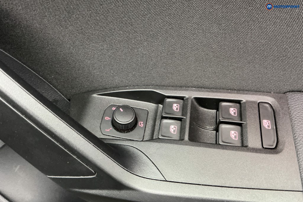 Seat Arona FR Automatic Petrol SUV - Stock Number (1590463) - 24th supplementary image