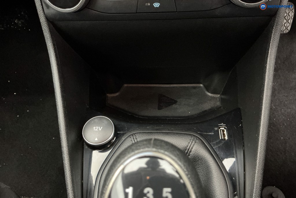 Ford Fiesta Trend Manual Petrol Hatchback - Stock Number (1590933) - 18th supplementary image