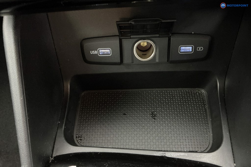 Hyundai Tucson Se Connect Manual Petrol SUV - Stock Number (1591285) - 17th supplementary image