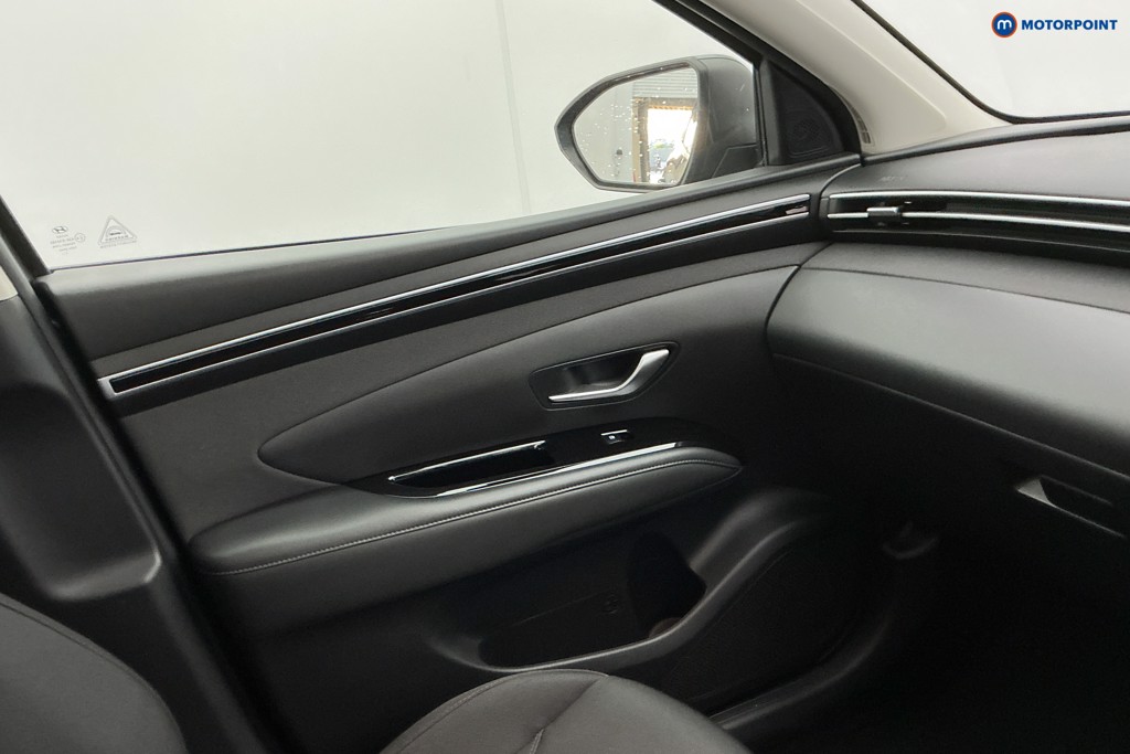 Hyundai Tucson Se Connect Manual Petrol SUV - Stock Number (1591285) - 19th supplementary image