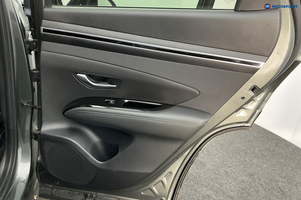 Hyundai Tucson Se Connect Manual Petrol SUV - Stock Number (1591285) - 25th supplementary image