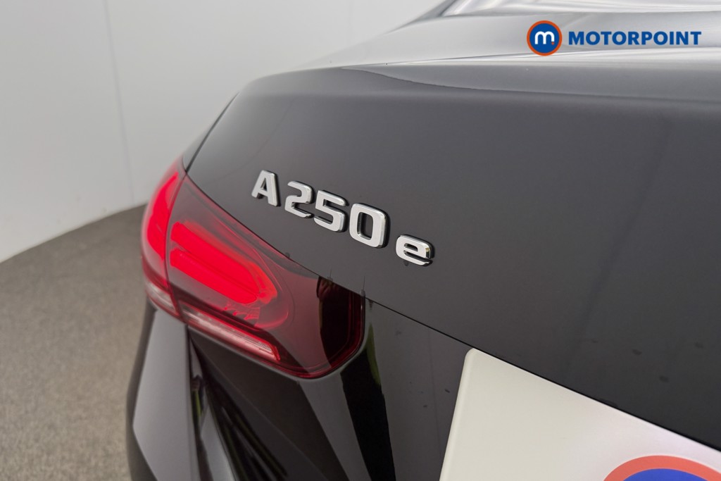 Mercedes-Benz A Class Amg Line Premium Edition Automatic Petrol Plug-In Hybrid Saloon - Stock Number (1591831) - 22nd supplementary image