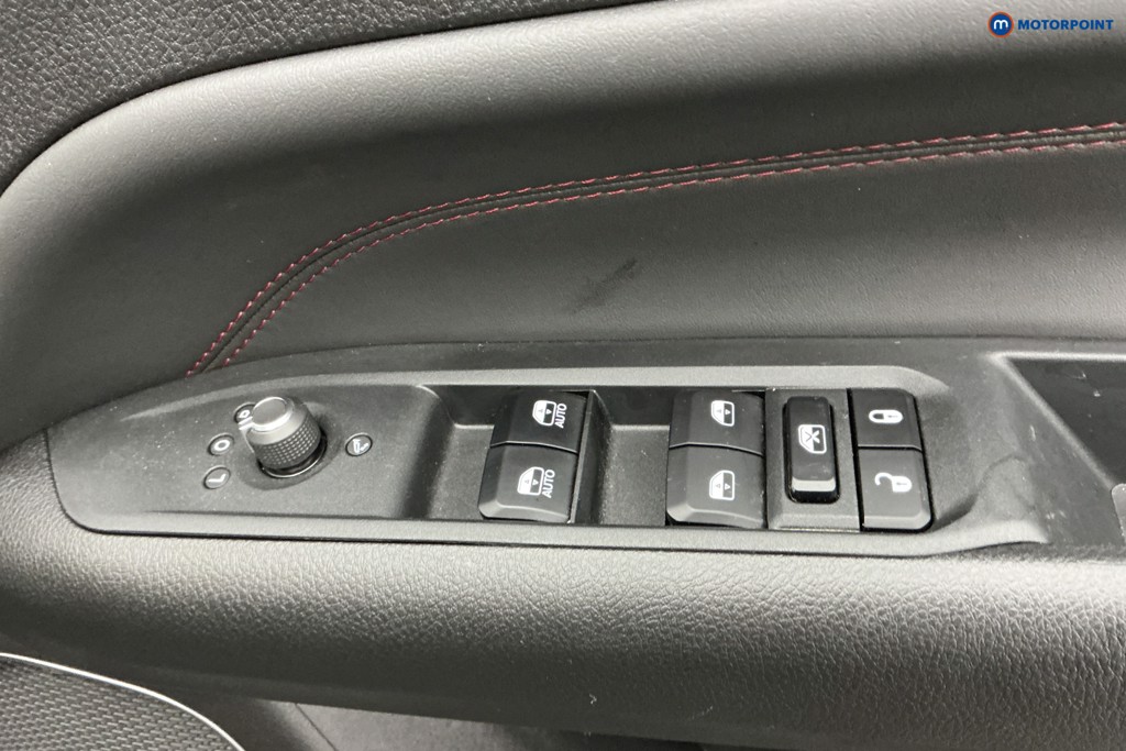 Jeep Compass Trailhawk Automatic Petrol Plug-In Hybrid SUV - Stock Number (1591859) - 24th supplementary image