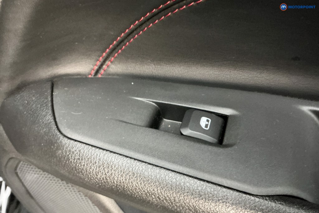 Jeep Compass Trailhawk Automatic Petrol Plug-In Hybrid SUV - Stock Number (1591859) - 26th supplementary image