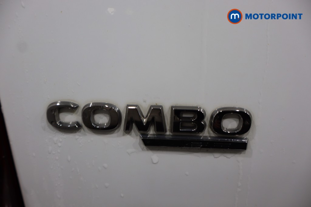 Vauxhall Combo Life SE Manual Diesel People Carrier - Stock Number (1592948) - 30th supplementary image